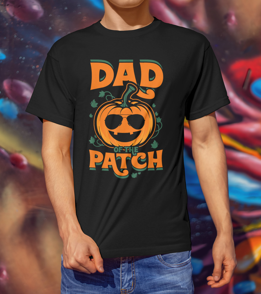 Dad Of The Patch Pumpkin Sunglasses Halloween Family Fun T-Shirt
