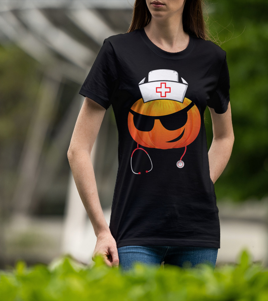 Smiling Pumpkin Nurse Emoji With Stethoscope Halloween T-Shirt