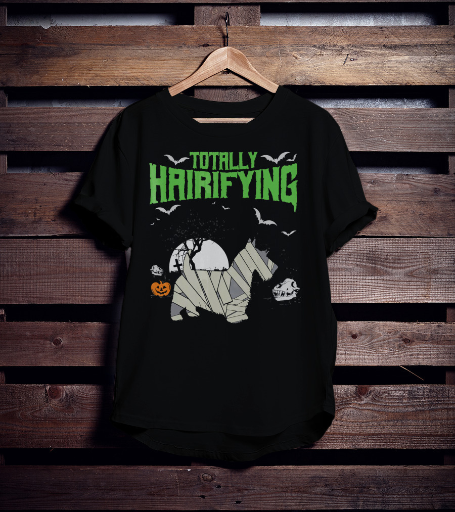 Totally Hairifying Frightening Mummy Sco Halloween Scene T-Shirt