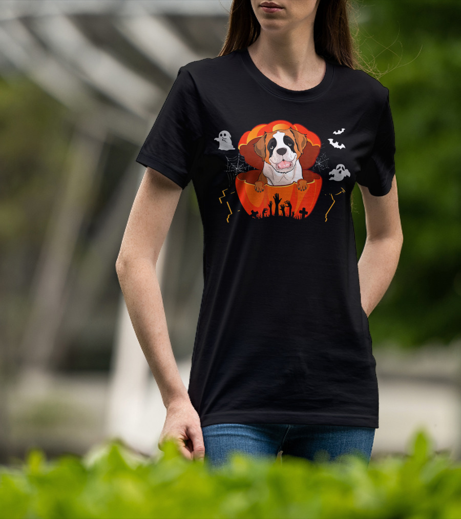 St Bernard Dog In Pumpkin With Ghosts And Bats For Halloween T-Shirt