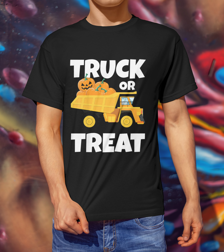 Kids Halloween Toddlers Boys Truck Or Treat Pumpkins T-Shirt