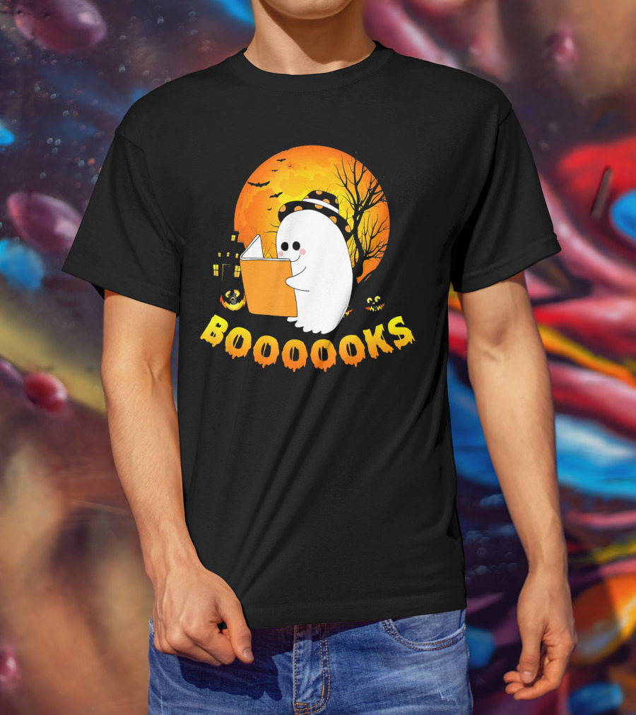 Booooooks Cute Ghost Reading Halloween Book Full Moon Scene T-Shirt
