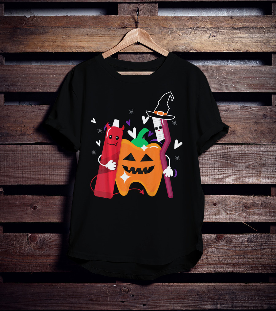 Happy Halloween Costume Toothbrush Tooth With Pumpkin And Toothpaste Characters T-Shirt