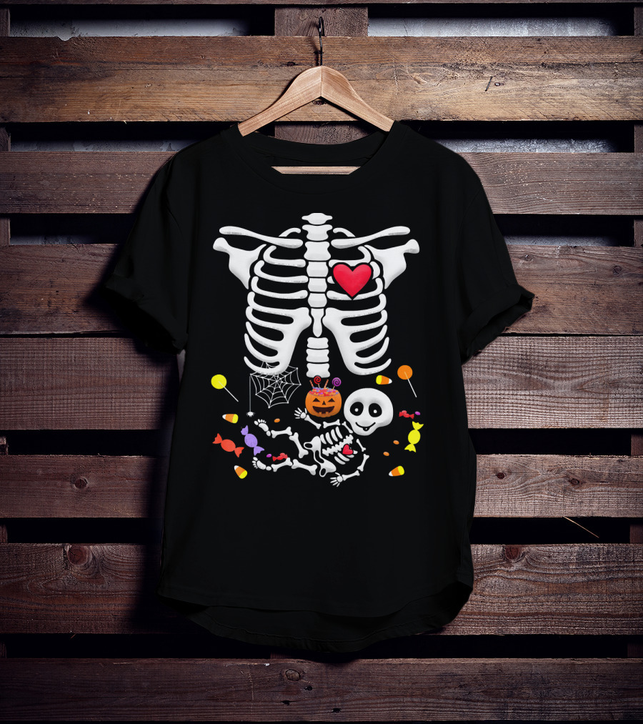 Pregnant Skeleton Heart Candy Pumpkin Halloween T-Shirt