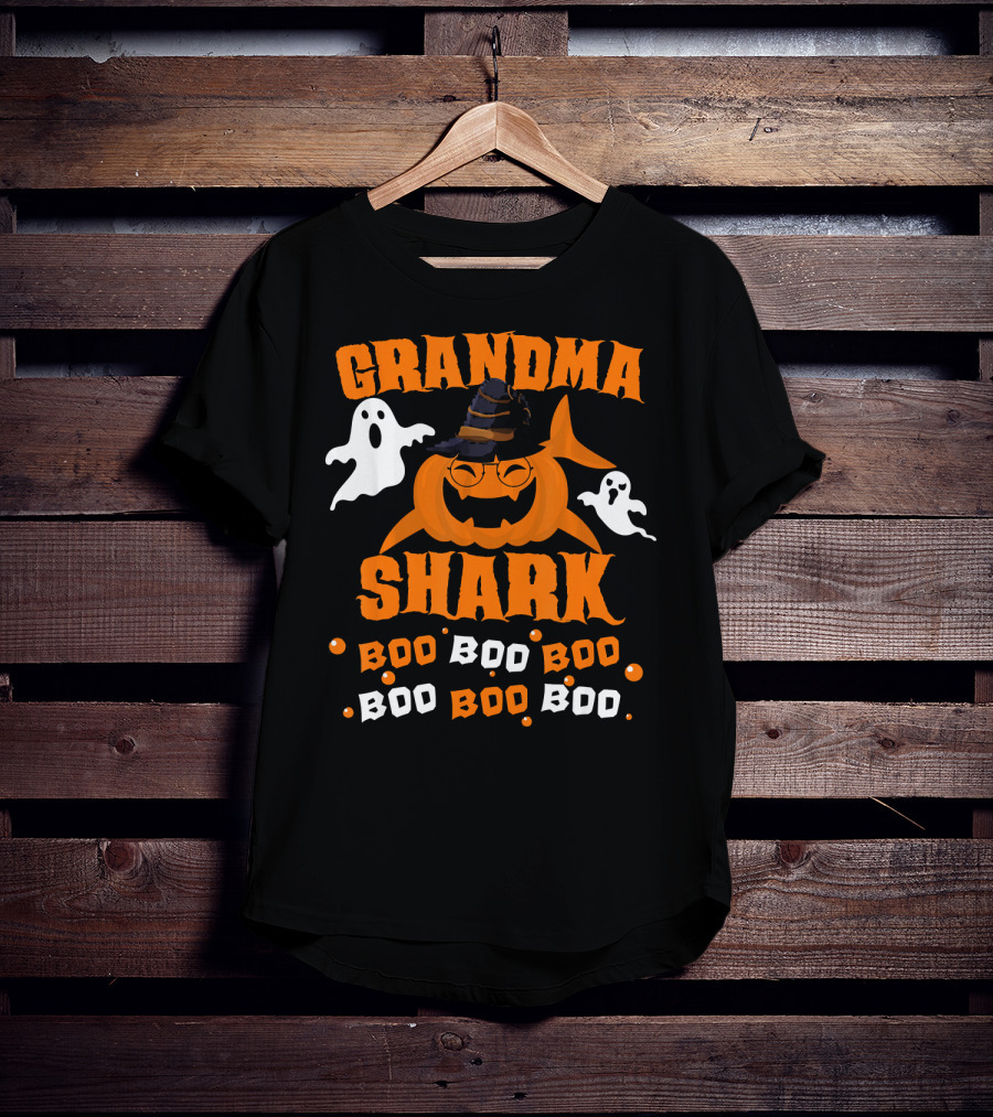 Grandma Shark Witch Boo Boo Boo Halloween Ghosts T-Shirt