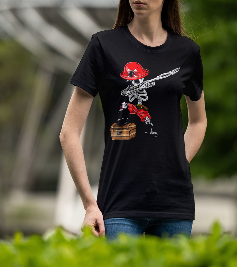 Dabbing Skeleton Pirate With Red Hat And Treasure Chest T-Shirt