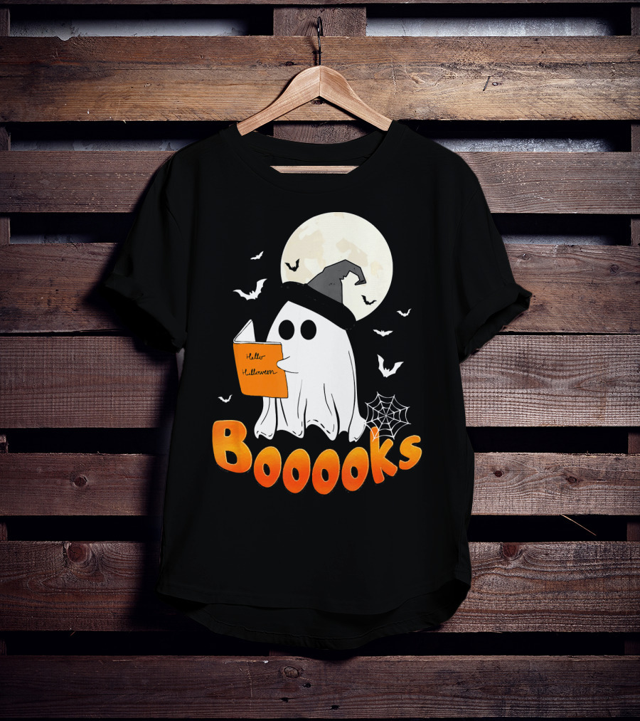 Boooks Ghost Reading Halloween Bats Moon Hat T-Shirt