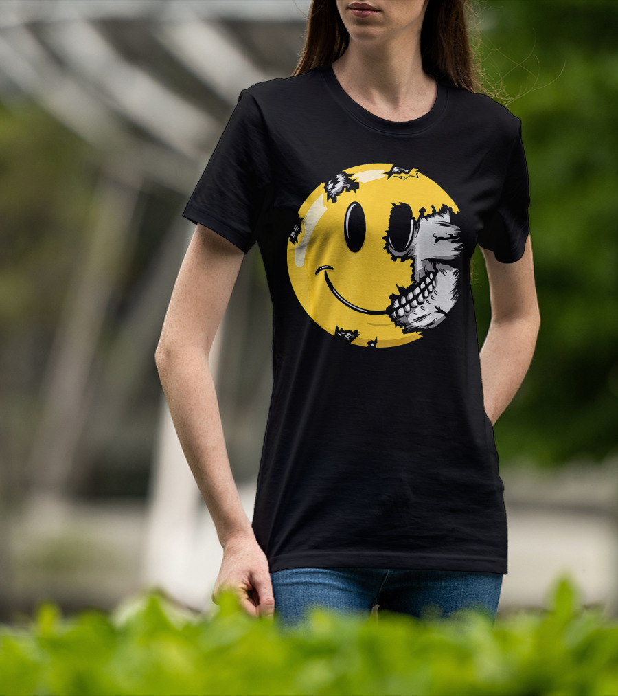 Halloween Scary Smiley Face Skull T-Shirt