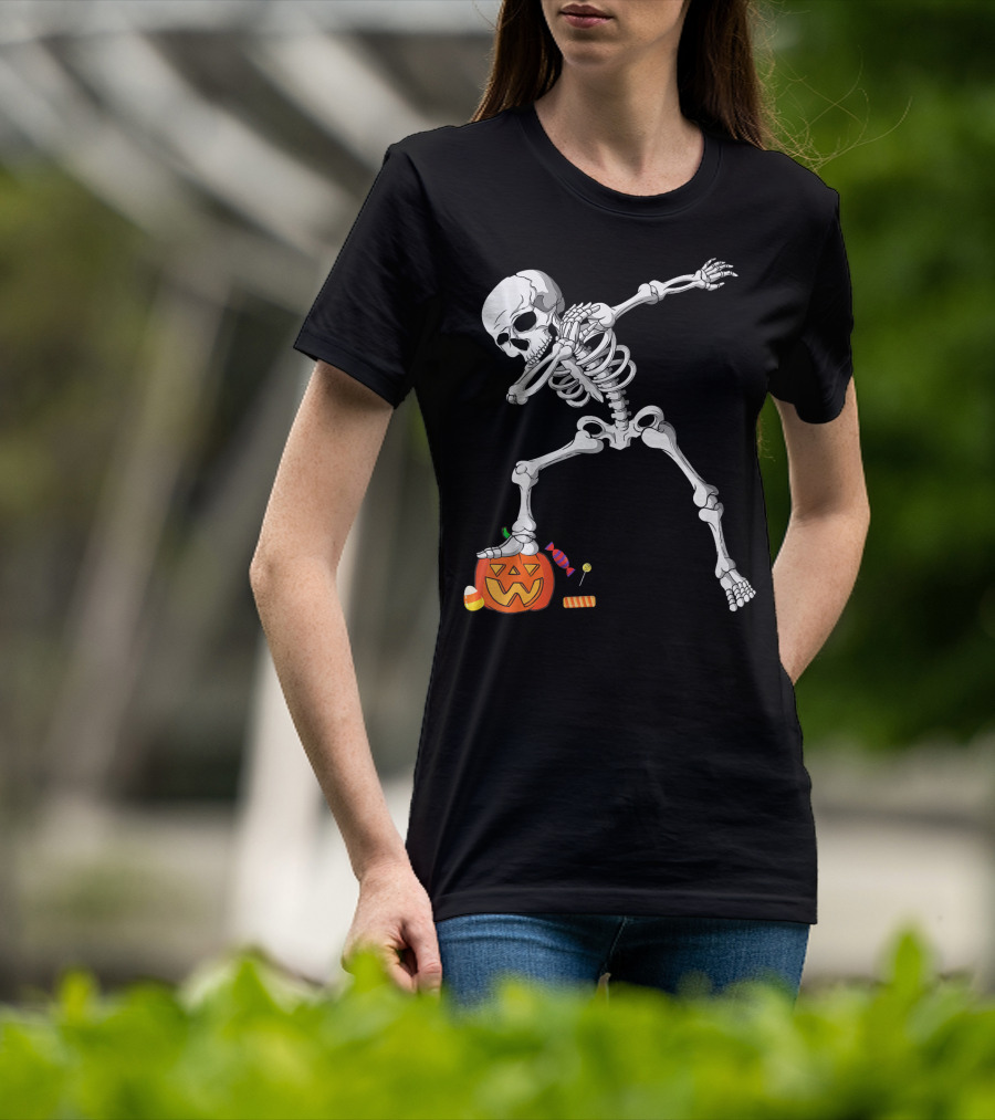 Halloween Skeleton Dabbing On Pumpkin With Candy T-Shirt