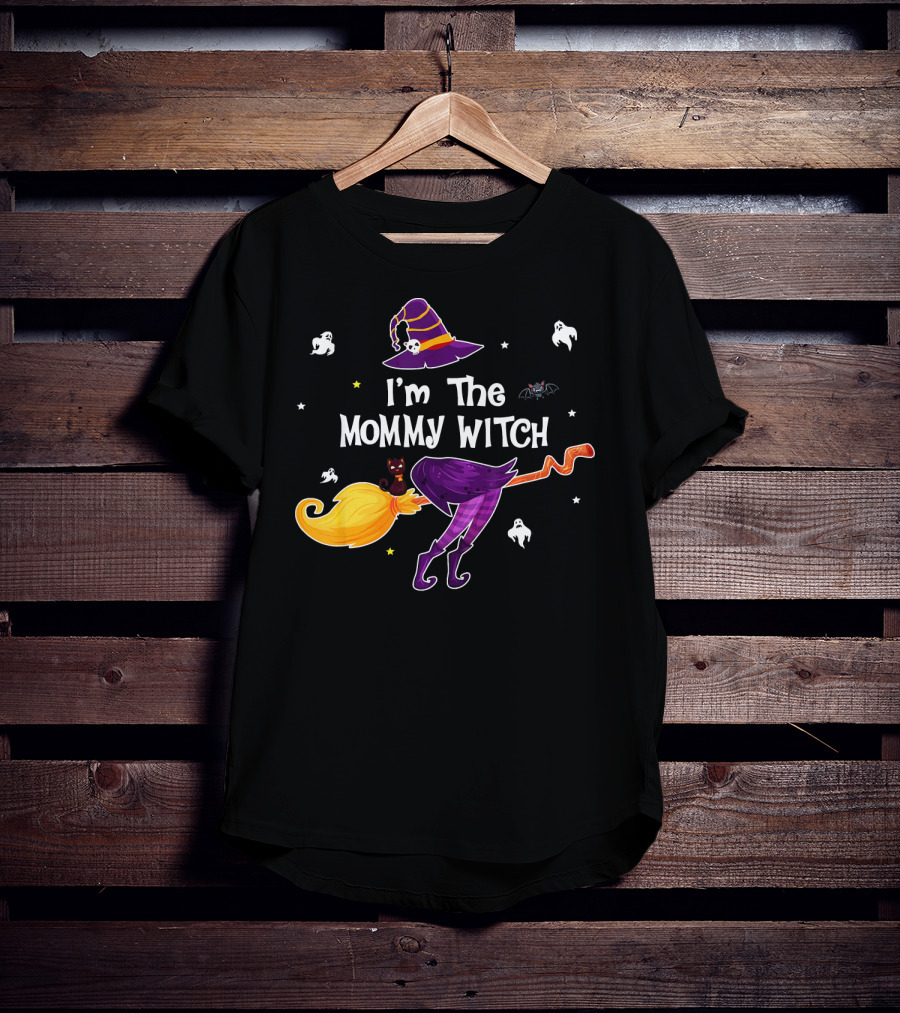 I'm The Mommy Witch With Purple Hat And Ghosts Halloween T-Shirt