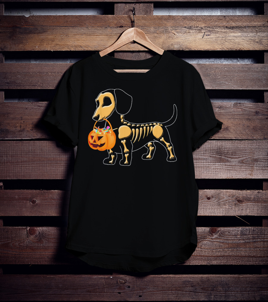 Happy Halloween Funny Dachshund Pumpkin Dog Skeleton Candy T-Shirt