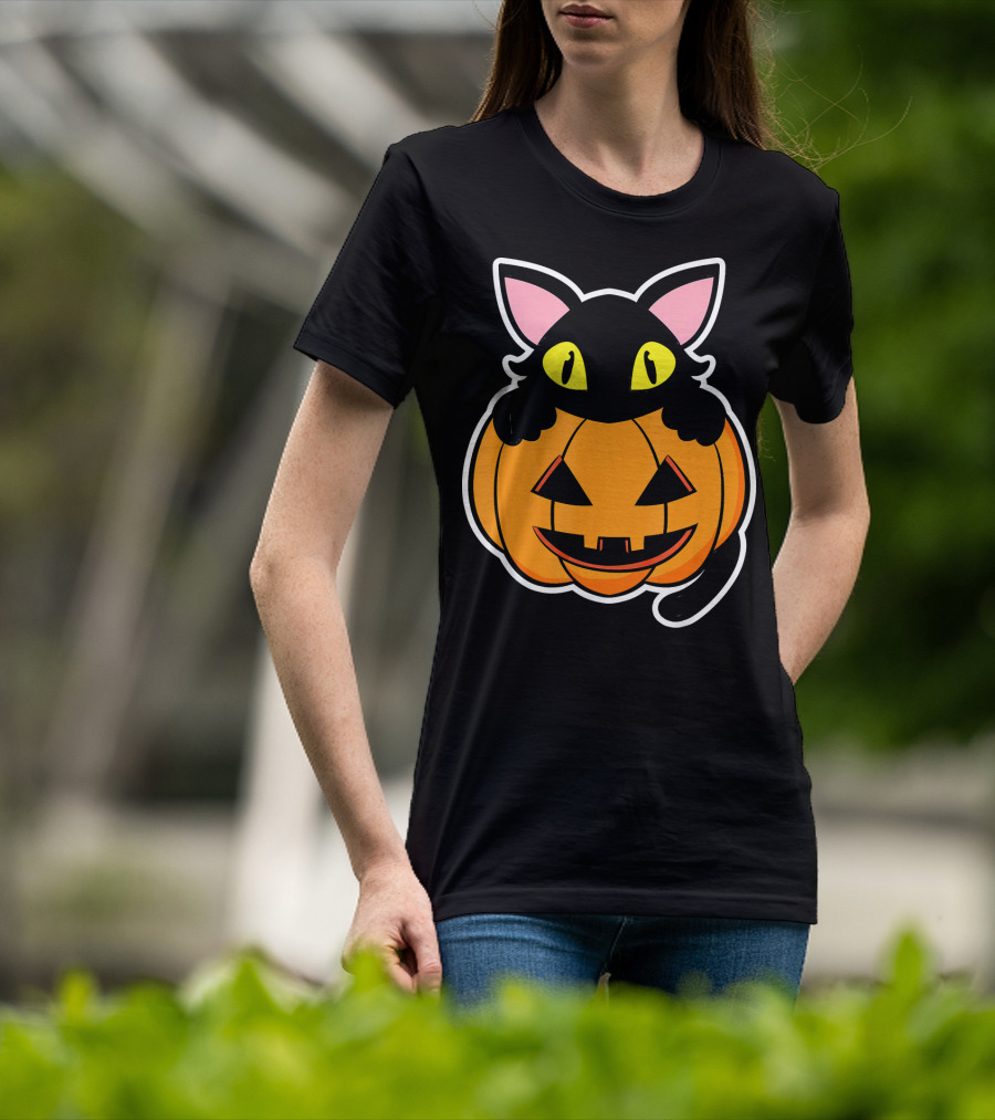 Black Cat Peeking Over Pumpkin Funny Scary Happy Halloween T-Shirt