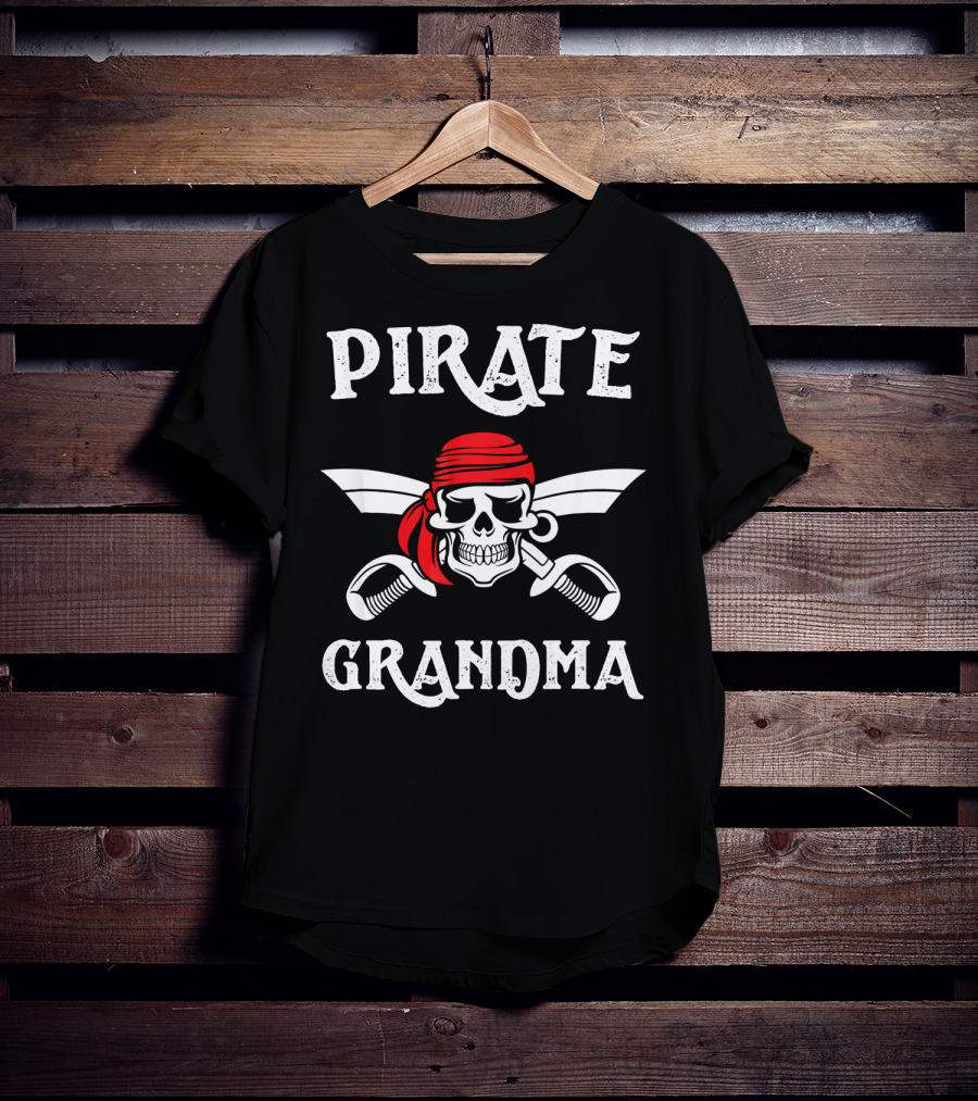 PIRATE GRANDMA Skull Bandana Swords T-Shirt