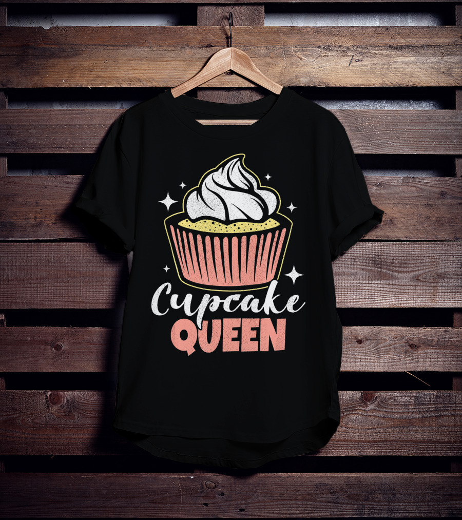 Cupcake Queen Vintage Fun Baking Food T-Shirt