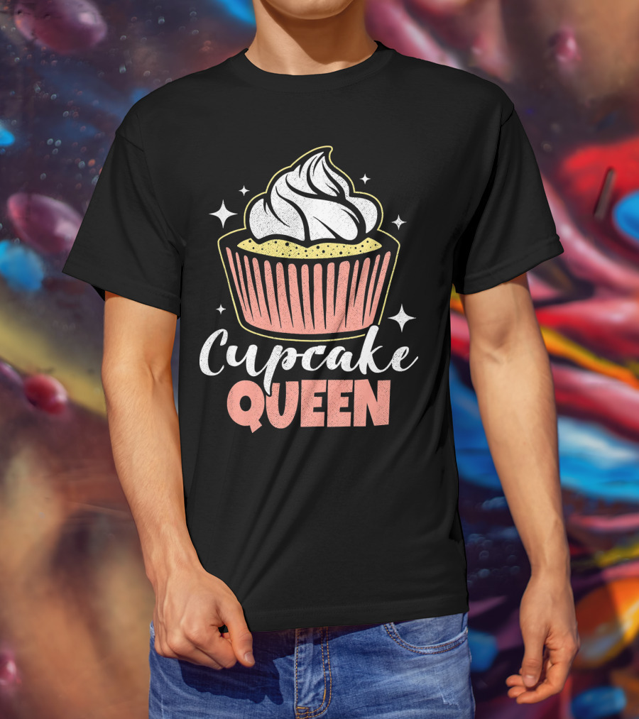 Cupcake Queen Vintage Fun Baking Food T-Shirt