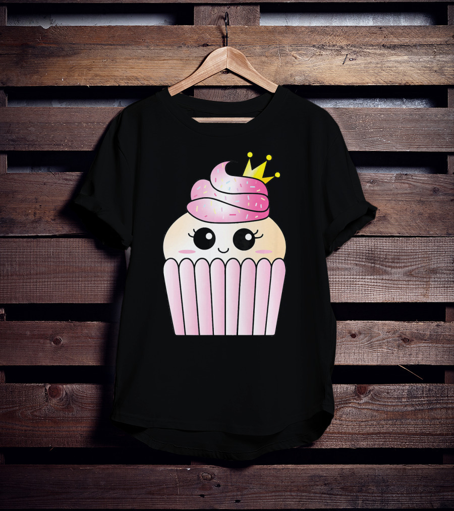 Sweet Pink Cupcake Muffin Queen Kawaii Crown T-Shirt