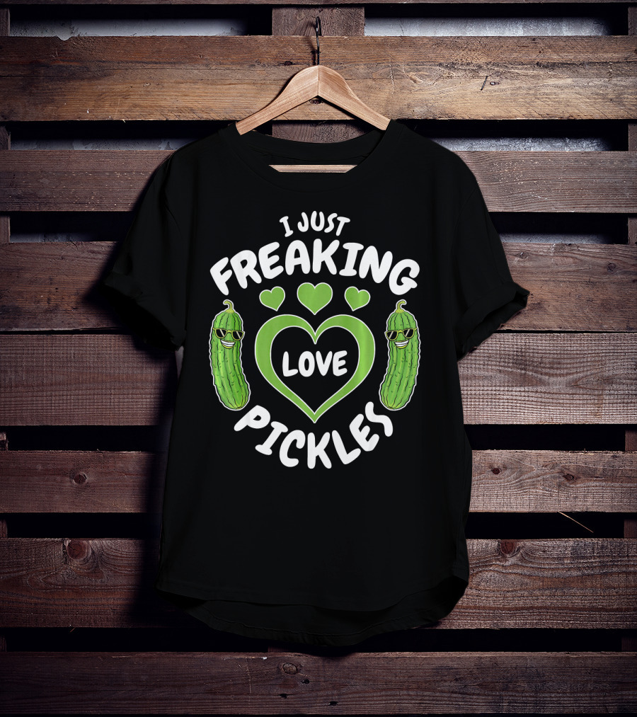 I Just Freaking Love Pickles Love Pickl With Heart And Cool Pickle Characters T-Shirt