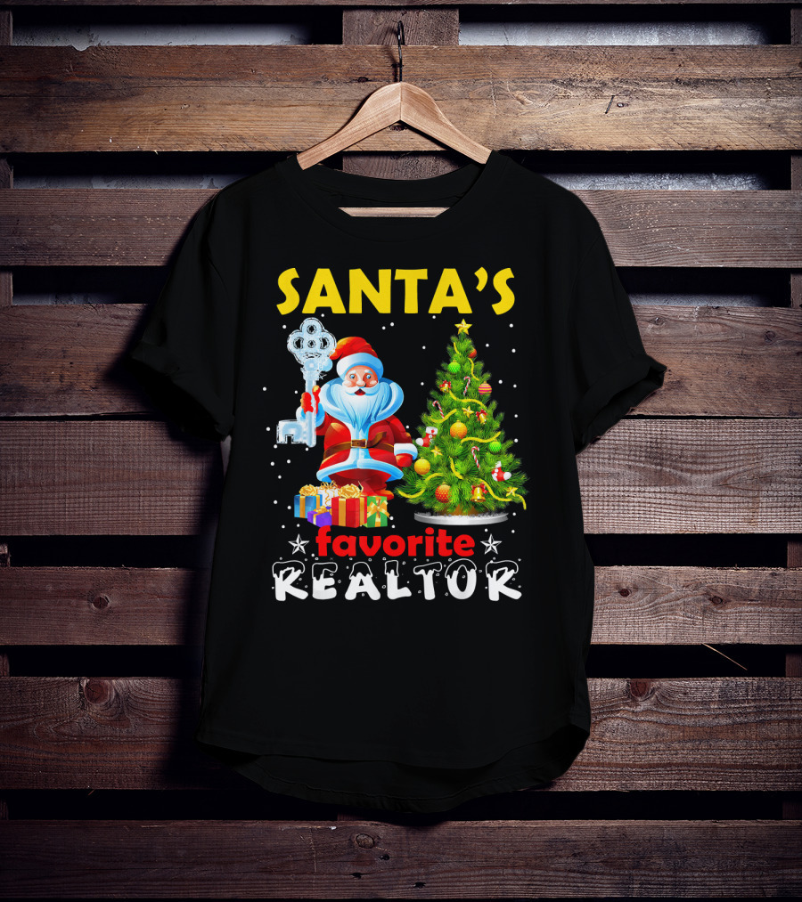 Santa's Favorite Realtor Christmas Tree Presents Key T-Shirt