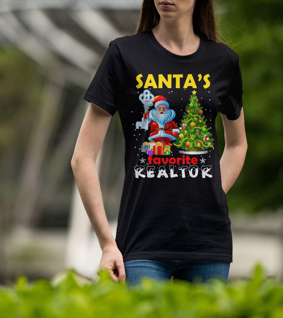 Santa's Favorite Realtor Christmas Tree Presents Key T-Shirt