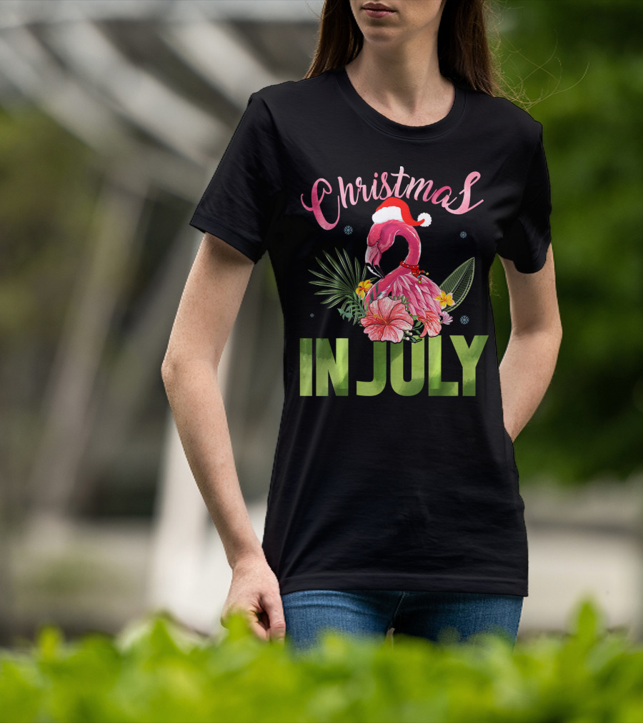 Christmas In July Cute Santa Hat Flamingo Summer T-Shirt