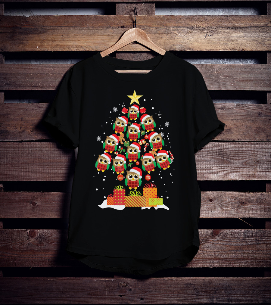 Owl Christmas Tree With Santa Hats And Presents For Owl Lovers T-Shirt