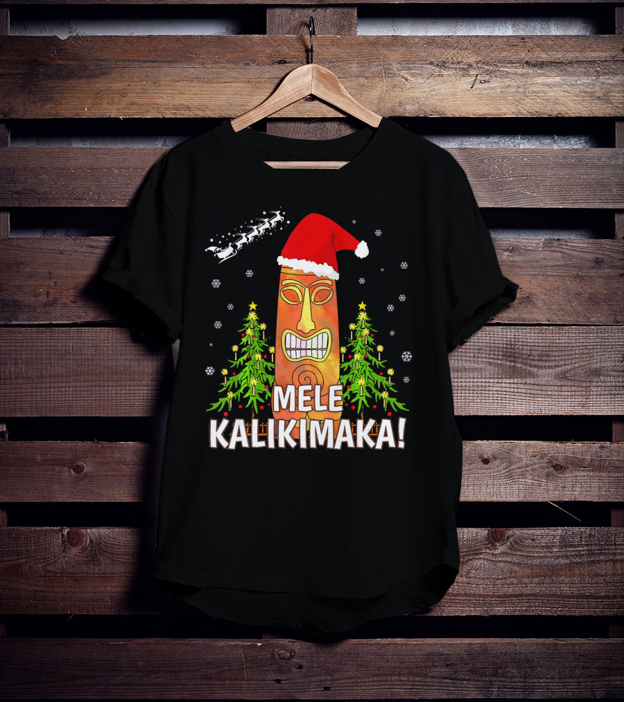 Mele Kalikimaka Santa Hat Tiki Christmas Trees Snowflakes Santa Sleigh T-Shirt