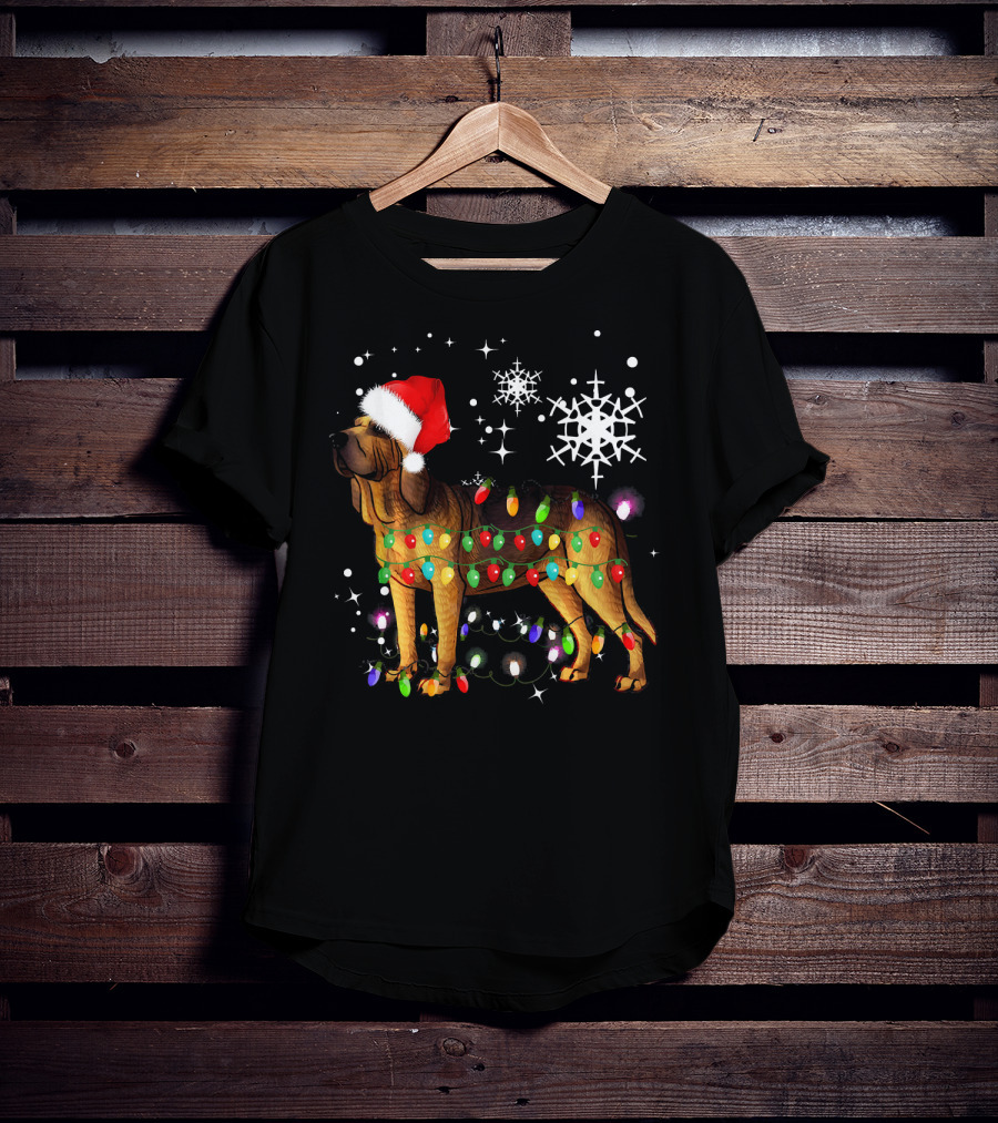 Bloodhound Dog Wrapped In Christmas Lights Santa Hat Snowflakes T-Shirt