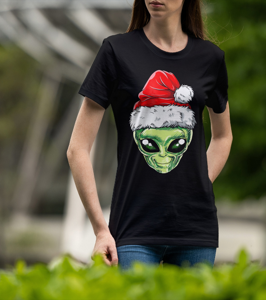 Alien Santa Christmas Hat T-Shirt