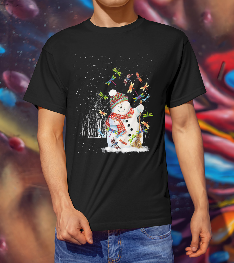 Merry Christmas Dragonfly Snowman In Winter Scene T-Shirt