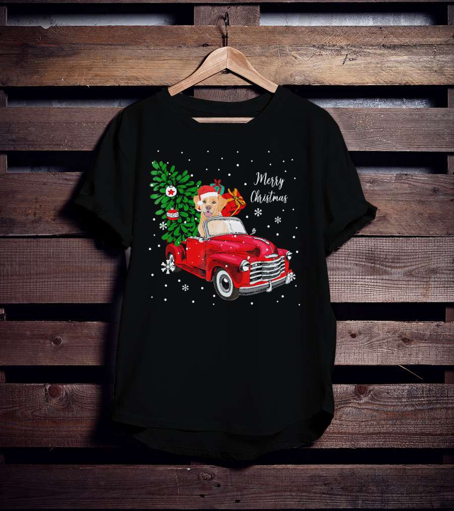 Merry Christmas Santa Labrador Dog Riding Red Truck With Presents And Tree T-Shirt