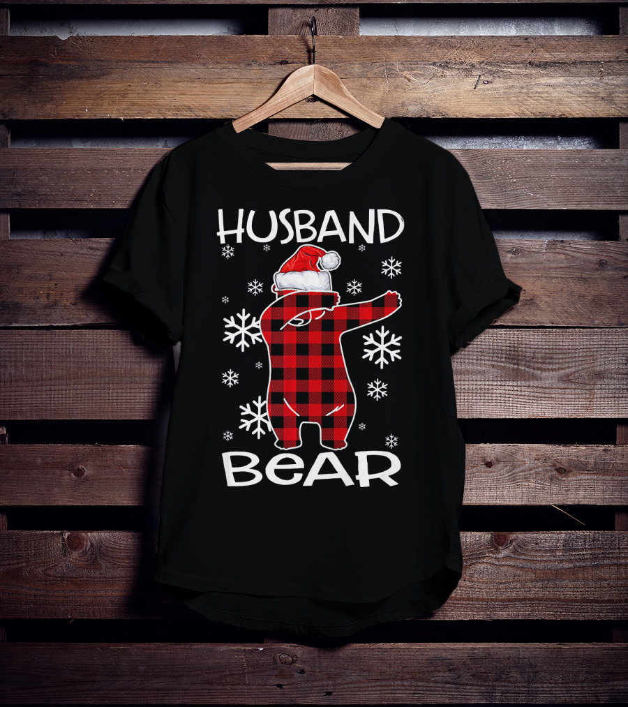 Husband Bear Dabbing Santa Hat Snowflakes T-Shirt