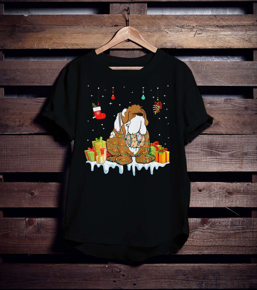 Christmas Bernard Dog With Presents And Festive Decorations T-Shirt