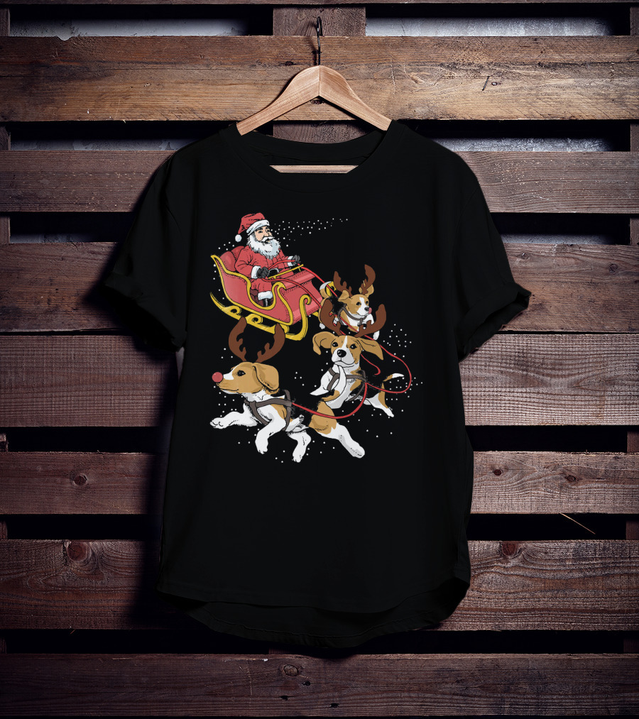 Santa's Sleigh With Beagle Reindeer Trio T-Shirt