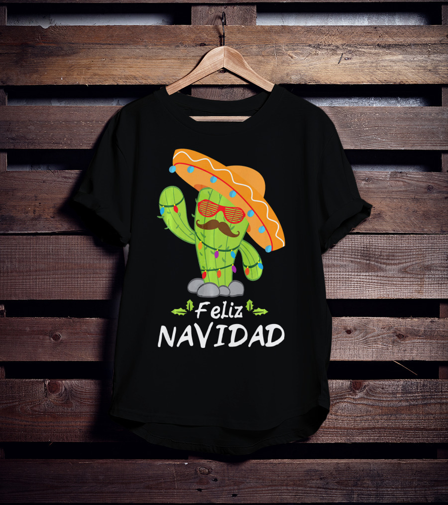Feliz Navidad Cactus Mexican Tree Christmas Sombrero Lights T-Shirt