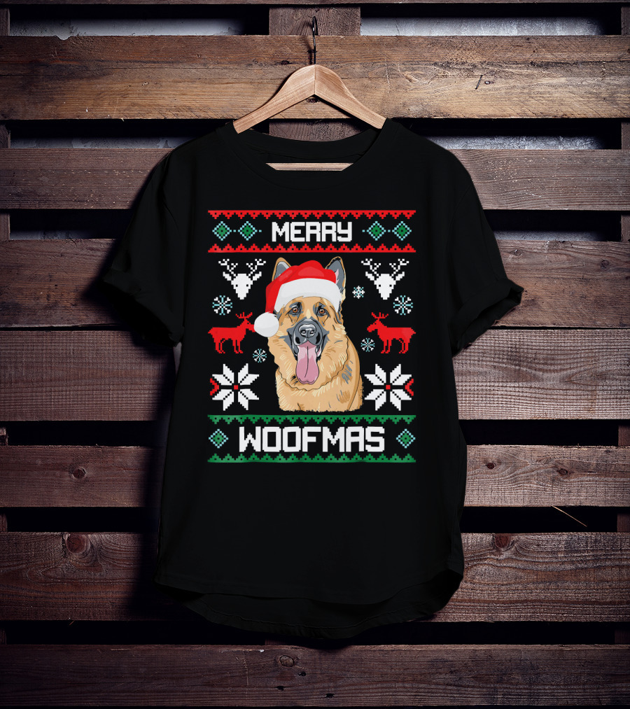 Merry Woofmas German Shepherd Santa Hat Christmas Reindeer Snowflakes T-Shirt