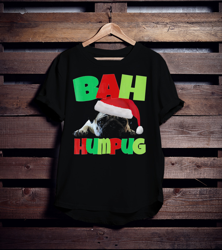 Bah Humpug Santa Hat Funny Grumpy Pug T-Shirt
