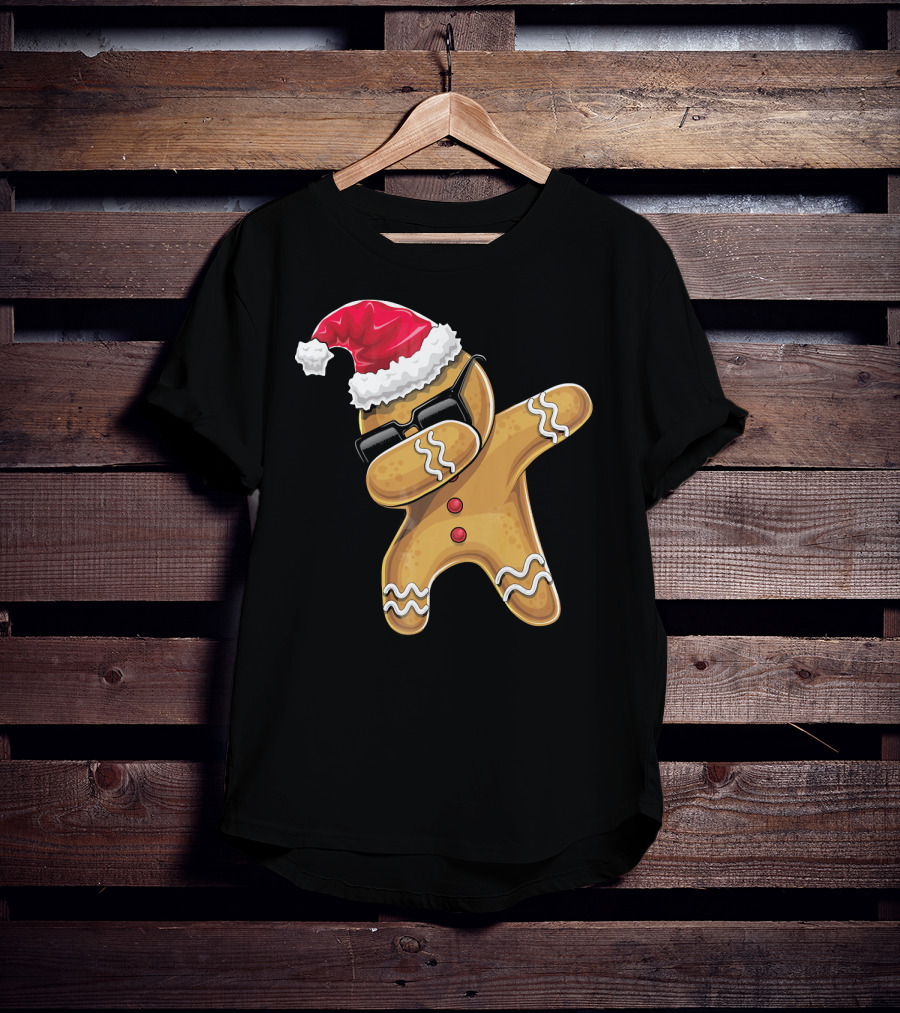 Santa Hat Dabbing Gingerbread Man Holiday Baking T-Shirt