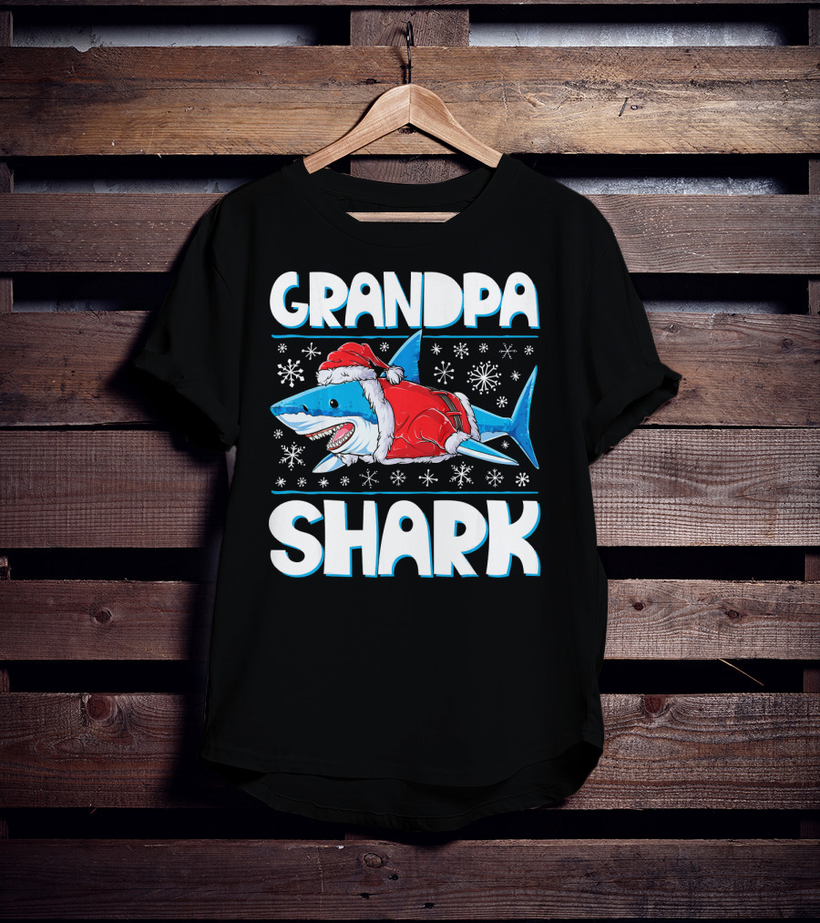 Grandpa Shark In Santa Hat With Snowflakes T-Shirt