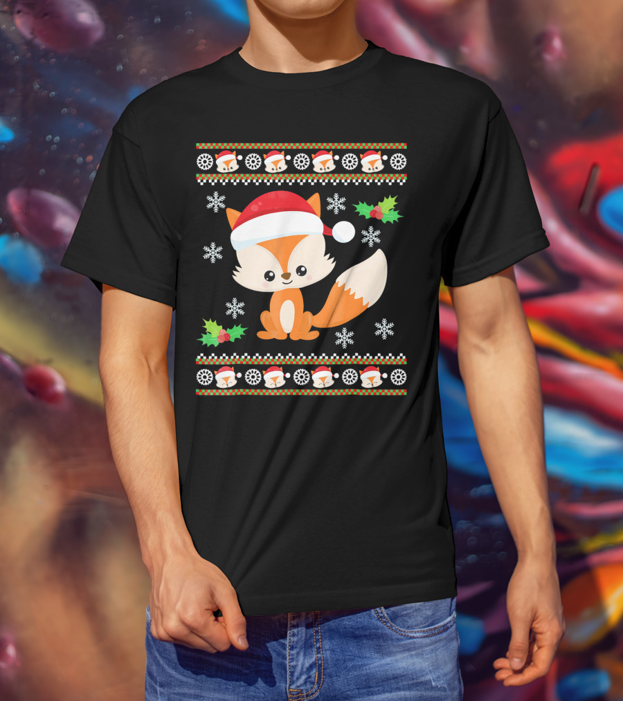 Cute Festive Fox With Santa Hat And Snowflakes T-Shirt