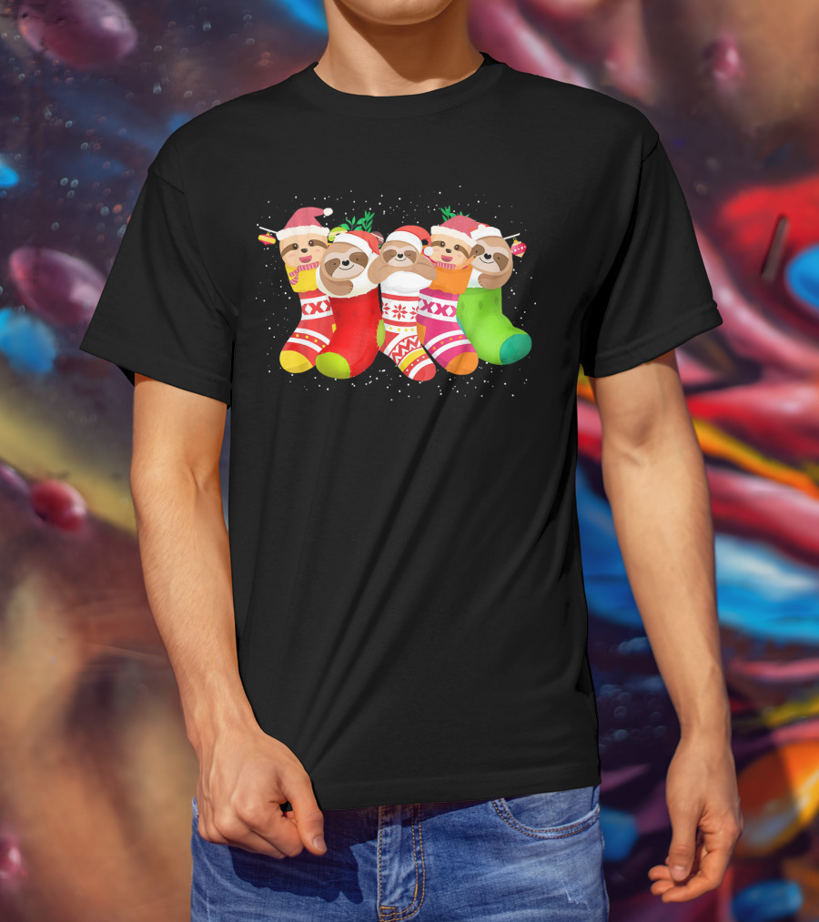 Cute Sloth Christmas Socks Xmas Mer Snuggly Festive Stockings T-Shirt