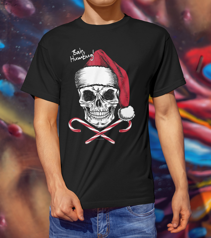 Bah Humbug Skull With Santa Hat And Candy Canes Christmas Funny Santa T-Shirt