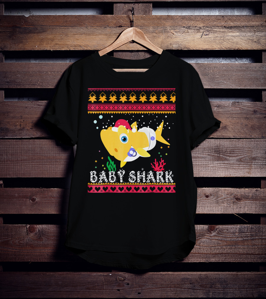 Baby Shark Santa Hat Christmas T-Shirt