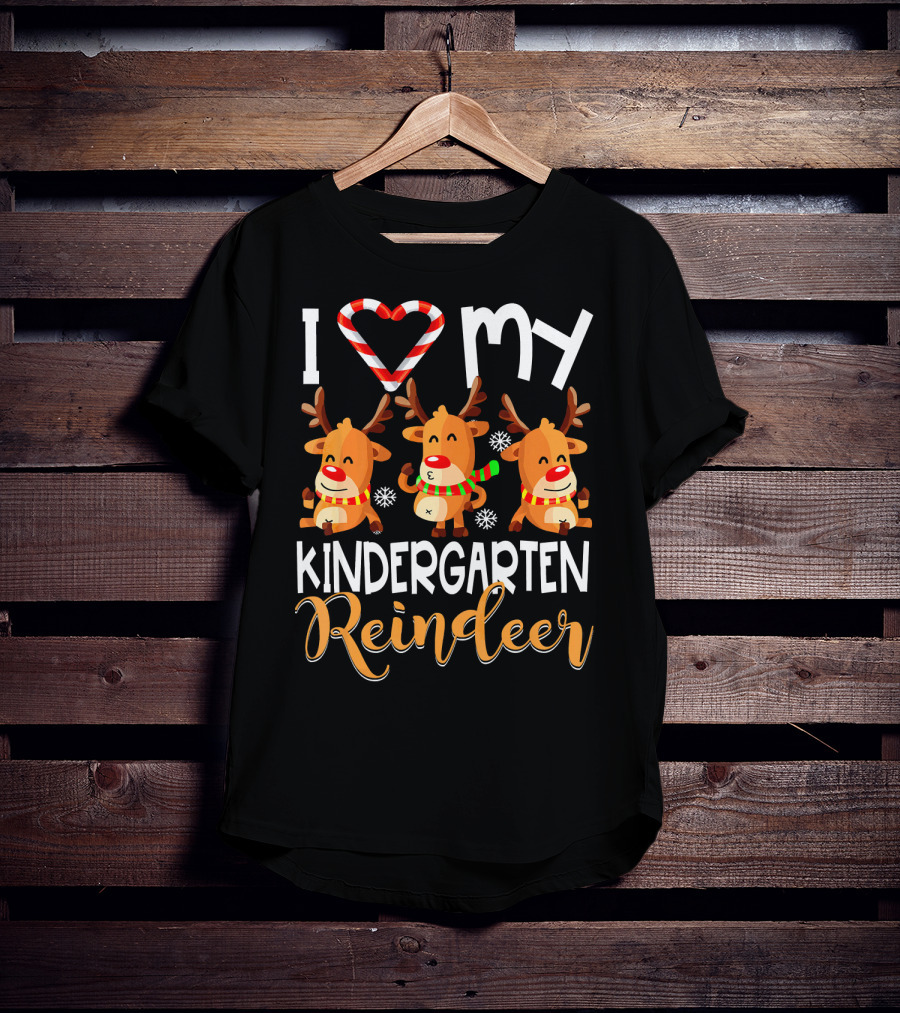 I Love My Kindergarten Reindeer Christmas Festive Joyful Antlered Friends T-Shirt