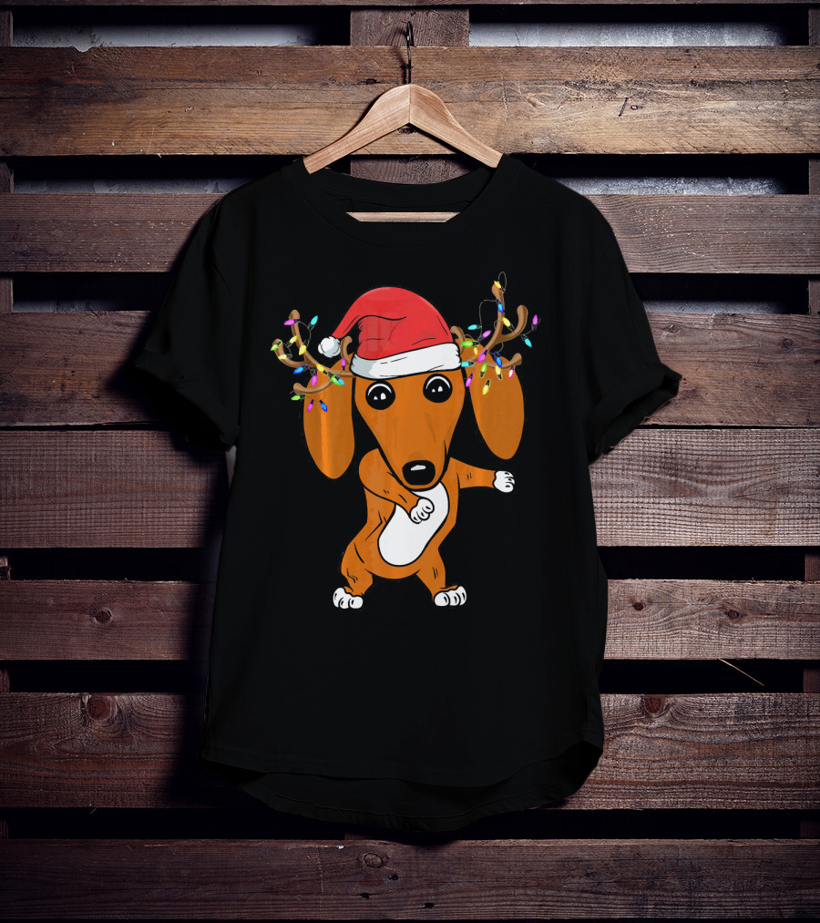 Dabbing Dachshund With Santa Hat And Reindeer Antlers T-Shirt