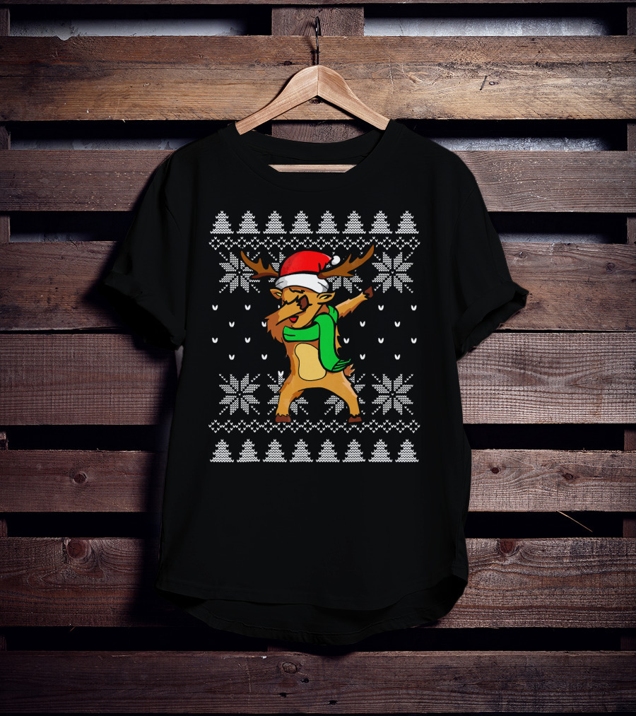 Funny Christmas Dabbing Reindeer In Santa Hat And Scarf Ugly T-Shirt