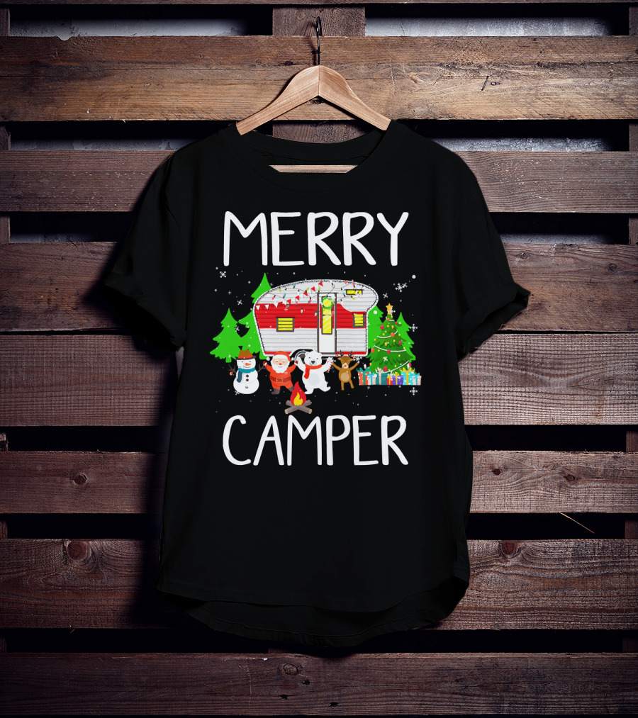 Merry Camper Christmas Santa Snowman Reindeer Campfire Scene T-Shirt