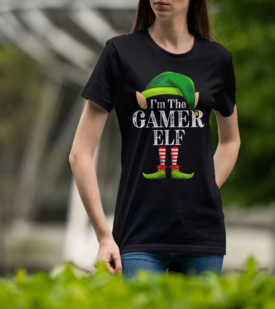 I'm The Gamer Elf Christmas Green Hat Striped Red Socks T-Shirt