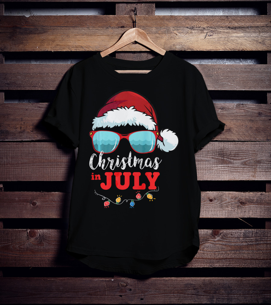 Santa Hat Sunglasses Christmas In July Holiday Lights T-Shirt