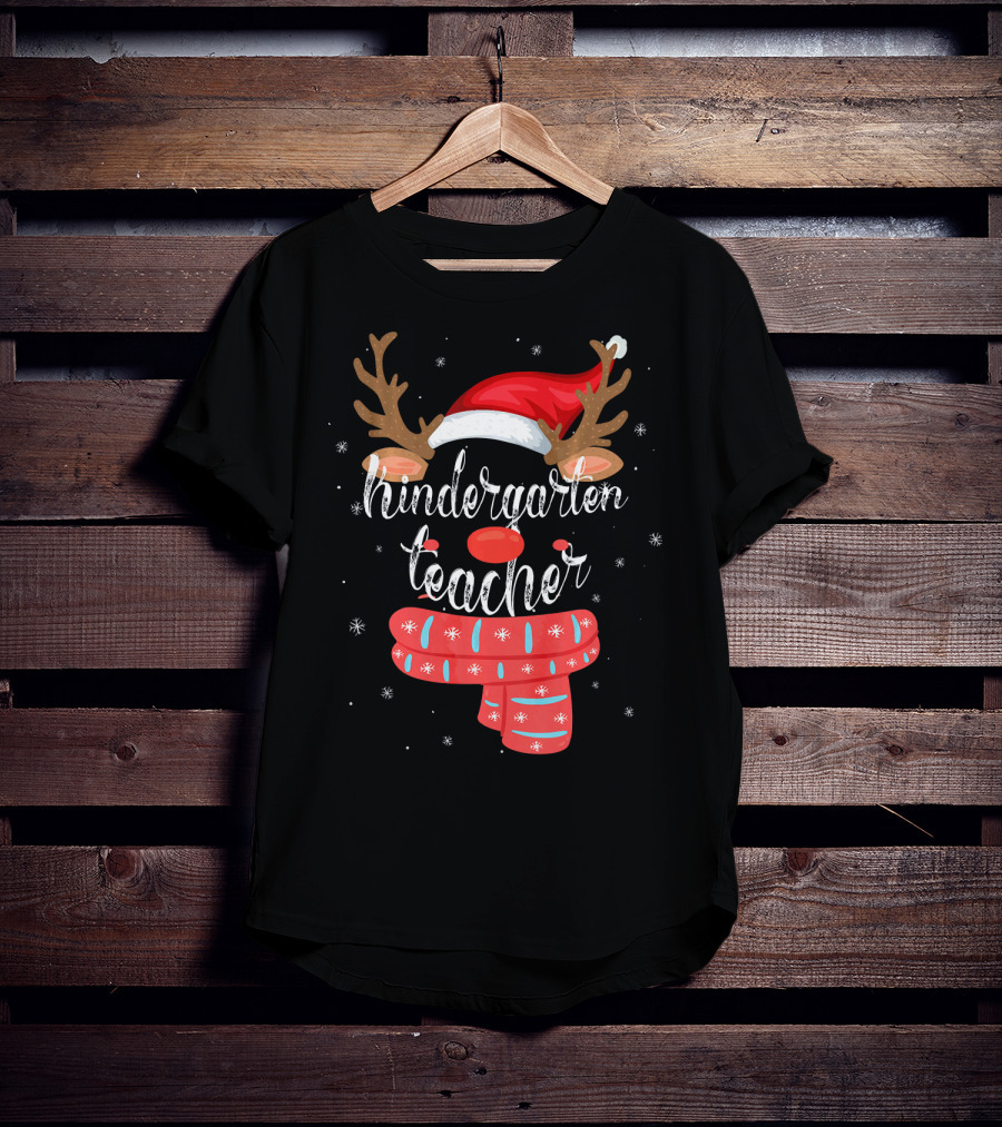 Kindergarten Teacher Reindeer Christmas Squad Matching T-Shirt