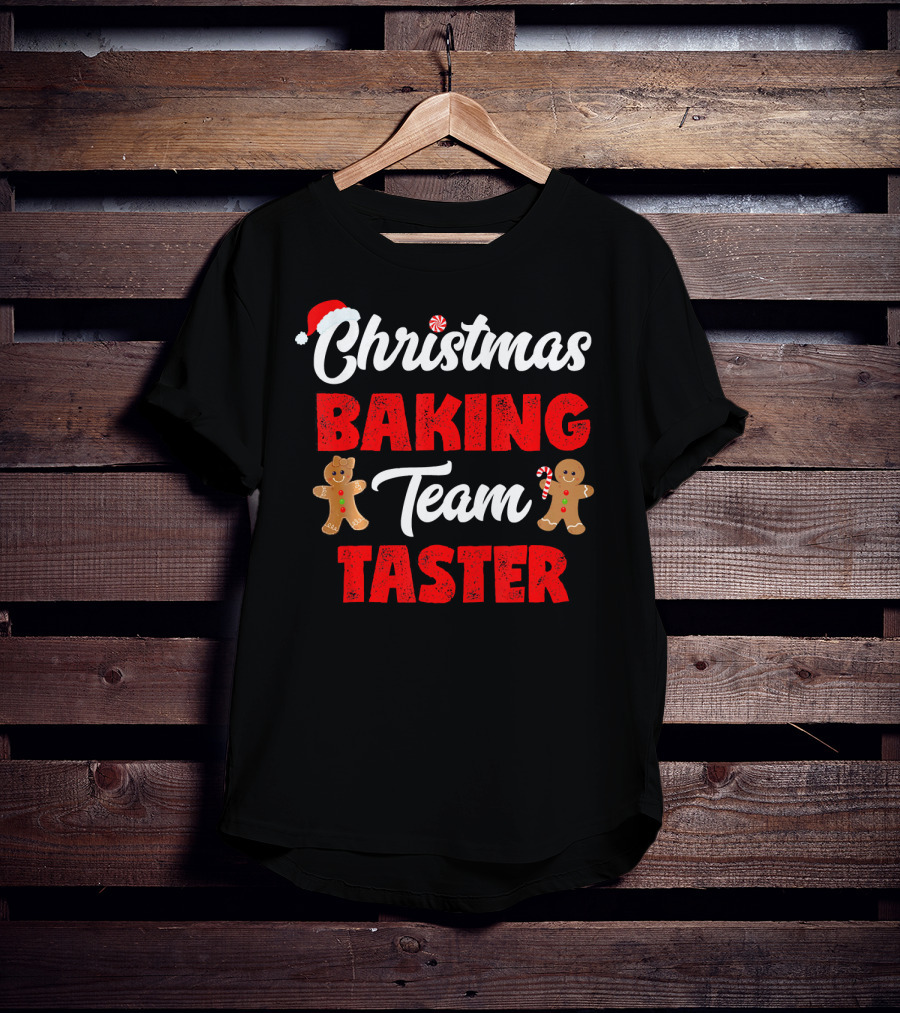 Christmas Baking Team Taster Gingerbread Candy Cane Santa Hat T-Shirt